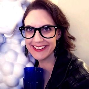 Meet your Posher, Julie